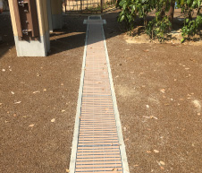 カラーグレーチング