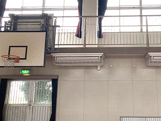 天吊用エアコン防球ガード