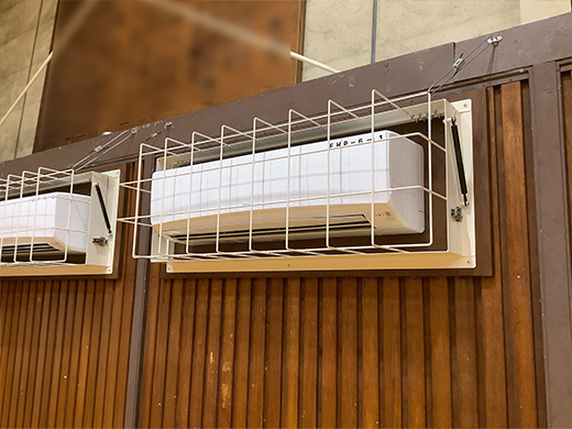 壁掛け型エアコン防球ガード