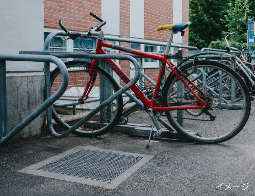 自転車が倒れないグレーチング