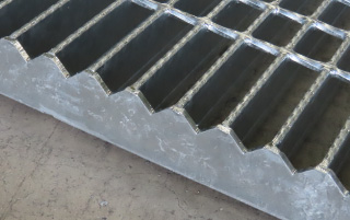 バキューム構造のエンドバー