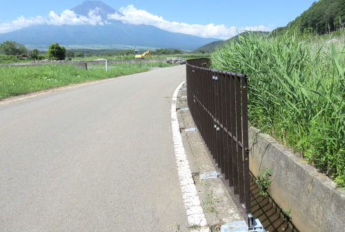 水難事故を防ぐ転落防止柵